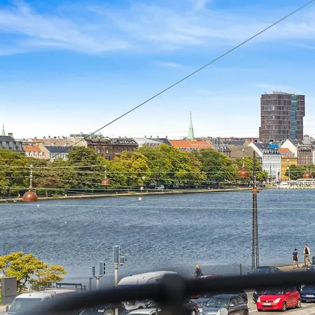 Unik Lejlighed Med Panoramaudsigt Over Soerne 哥本哈根